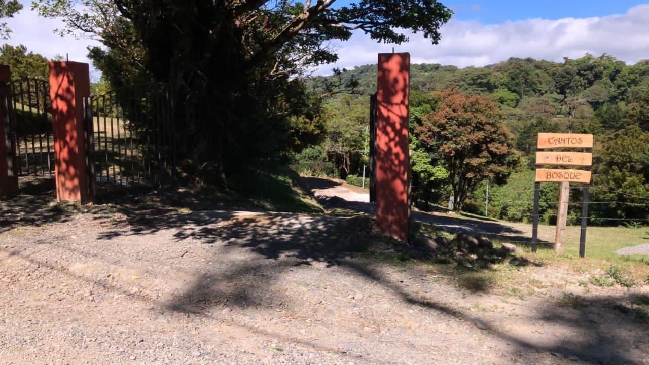 Cantos Del Bosque Monteverde Exterior photo